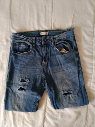Pantalón vaquero hombre talla 38.