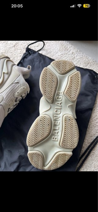 Balenciaga Triple S Beige Talla 39