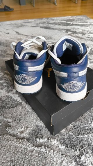 Nike Air Jordan low Scarpe Blu e Bianche
