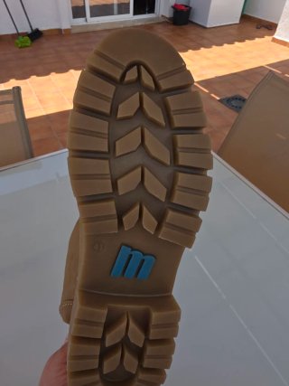 Botas de chico marrones
