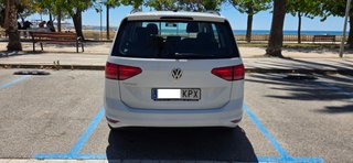 Volkswagen Touran 1.6 TDI 115cv · 7 plazas · 2018
