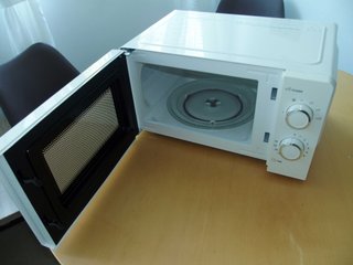 Microondas Orbegozo Blanco
