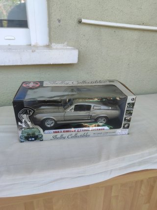 Coche a escala Shelby GT500E Eleanor 1967