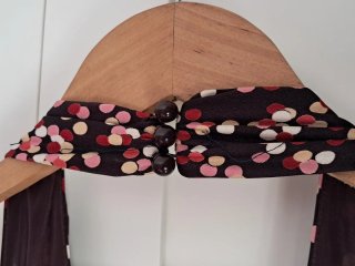 Vestido midi de Mango con cuello halter