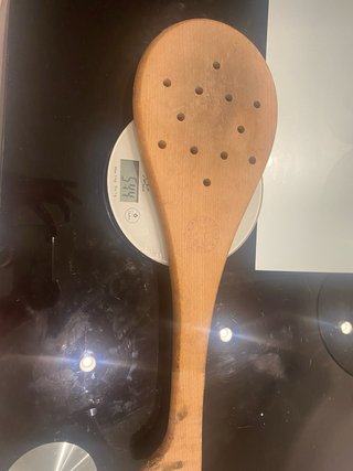Paleta de madera para goma o tenis