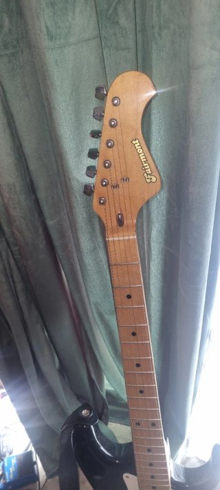 Guitarra eléctrica Fairmont Made in Japan