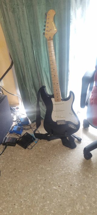 Guitarra eléctrica Fairmont Made in Japan