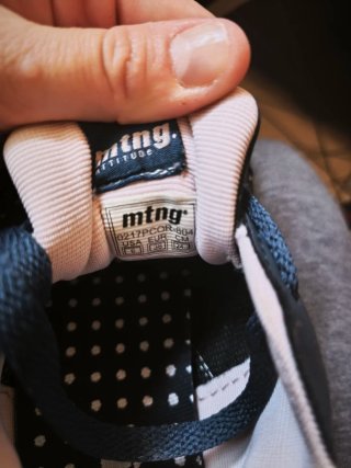 Zapatillas Mustang Mujer Negras y Rosas