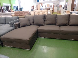 Sofá Chaise Longue gama alta.