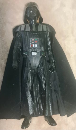 Muñecos Star Wars Darth Vader y Finn