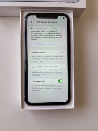 iPhone 11 morado 64GB