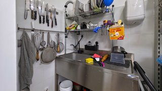 TRASPASO NEGOCIO RENTABLE DE ALIMENTACIÓN
