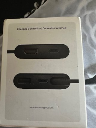 Dell Pro 4-en-1 USB-C Travel Hub DA225