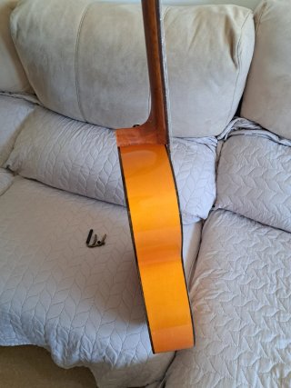 Guitarra Vicente Blanchi Mod.25   1985 AÑO  la c