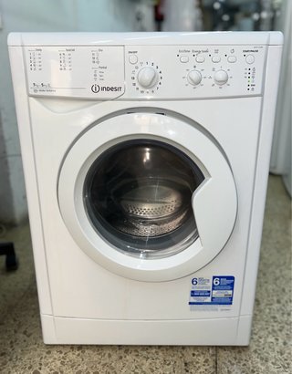 Lavadora Secadora Indesit 7/5KG