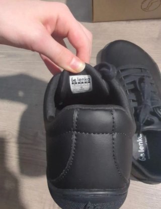 Zapatillas barefoot negras