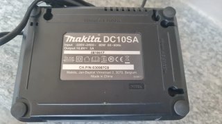 Caricabatterie Makita DC10SA Li-ion 10.8V