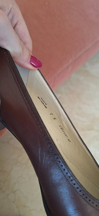 Zapatos de tacón bajo Bally marrones