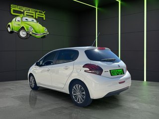 Peugeot 208 1.6 BlueHDi Style 73 kW (100 CV)