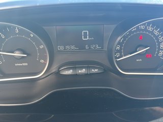Peugeot 208 1.6 BlueHDi Style 73 kW (100 CV)