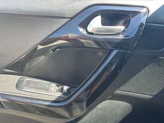 Peugeot 208 1.6 BlueHDi Style 73 kW (100 CV)