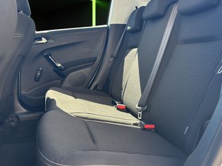 Peugeot 208 1.6 BlueHDi Style 73 kW (100 CV)