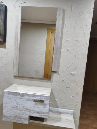 Mueble de entrada de madera