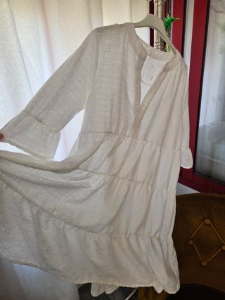 Vestido blanco calado veraniego