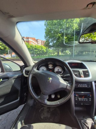 Peugeot 207 2007
