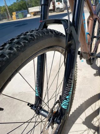 Bicicleta Santa Cruz Chameleon Carbon