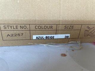 Zuecos CORINA beige/multicolor
