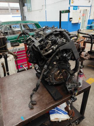 Motor Toyota Corolla Híbrido (reparar o despiece)
