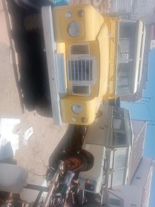 LAND ROVER SANTANA