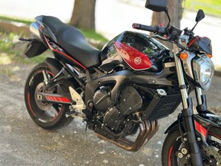 Yamaha FZ6 S2 Fazer Naked