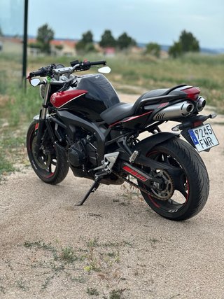 Yamaha FZ6 S2 Fazer Naked