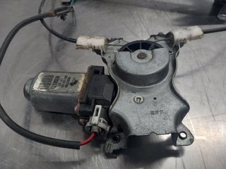 ELEVALUNAS TRASERO IZQUIERDO NISSAN PRIMERA BERLI