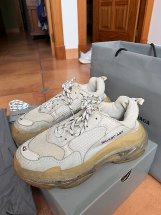 Balenciaga Triple S Beige/Blanco Talla 43