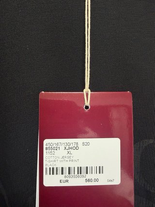 Camiseta Gucci Negra Logo Estampado