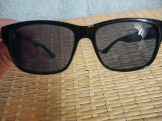 Gafas de Sol Gucci Negras y Rojas