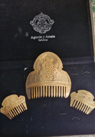 Aderezo de Fallera Niña Agustín y Amaia