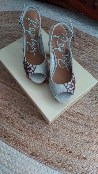 Sandalias Replay T.37 Beige/Marrón