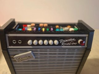 LEGO Fender Stratocaster 21329