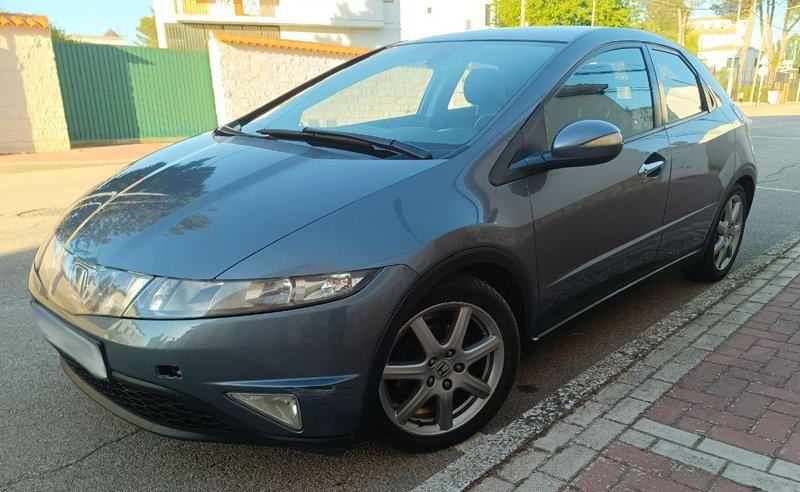 Honda Civic MK VIII 2006 i-VTEC 1.8 cc, 140 hp - foto 1