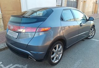 Honda Civic MK VIII 2006 i-VTEC 1.8 cc, 140 hp
