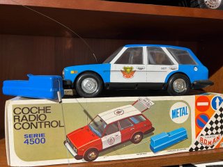 Coche Radio Patrol Antiguo