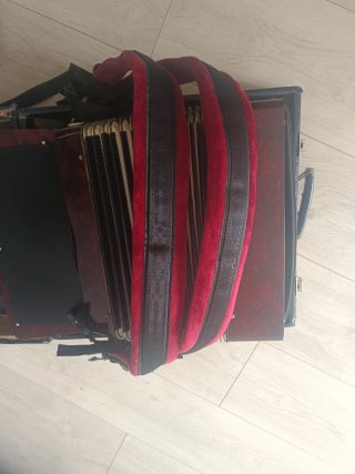 Fisarmonica Hohner Student IV 32 bassi