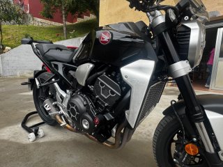 Honda CB1000R