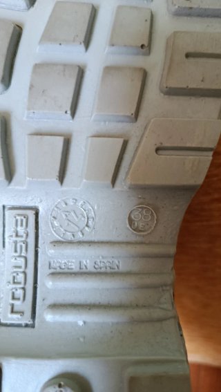 Zapatos de seguridad Robusta grises y negros