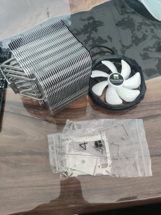Set 16GB ddr4 + MSI Pro carbon + 2700x + disipador