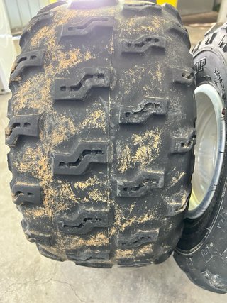 Llantas traseras Suzuki LTZ 400
